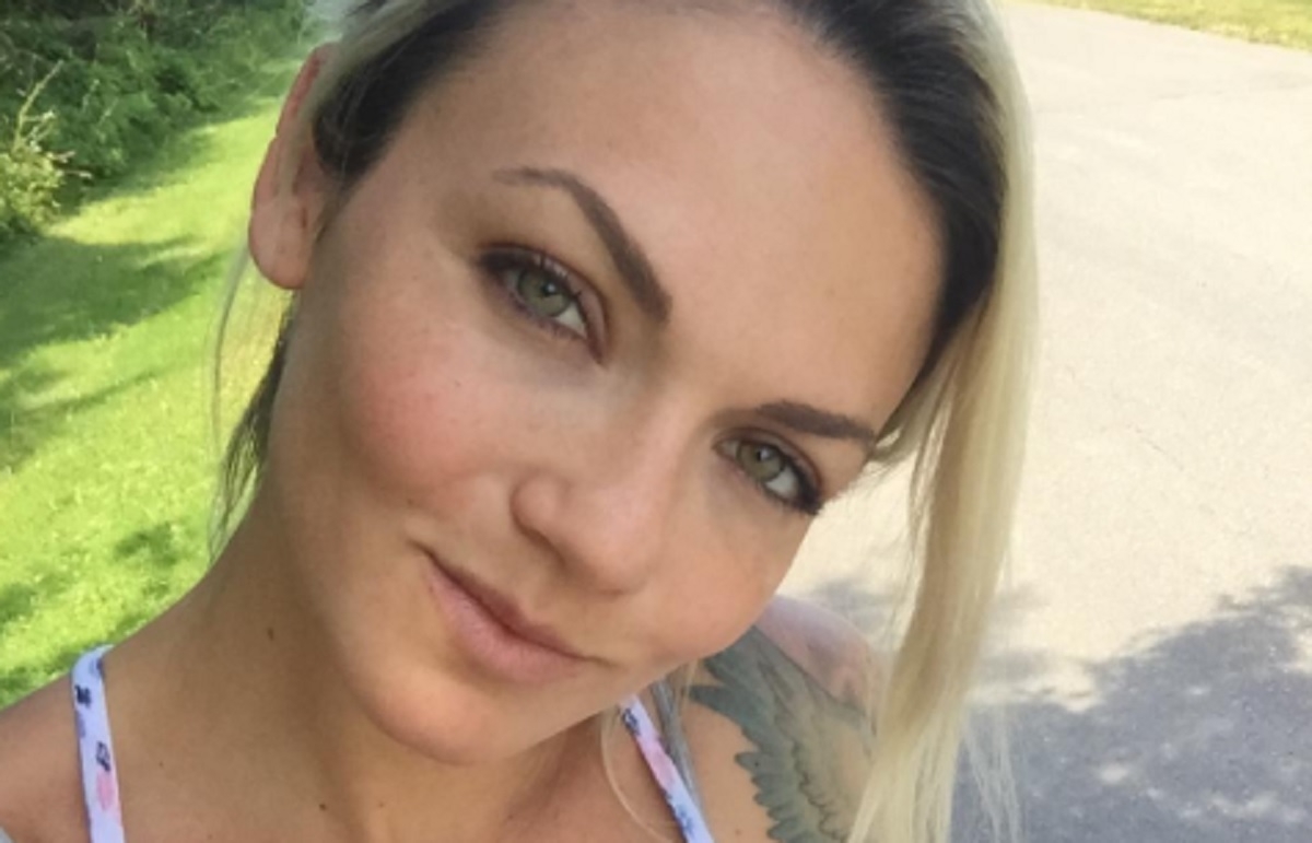 Isabelle Desjardins a une toute nouvelle t�te, et �a lui va � ravir..