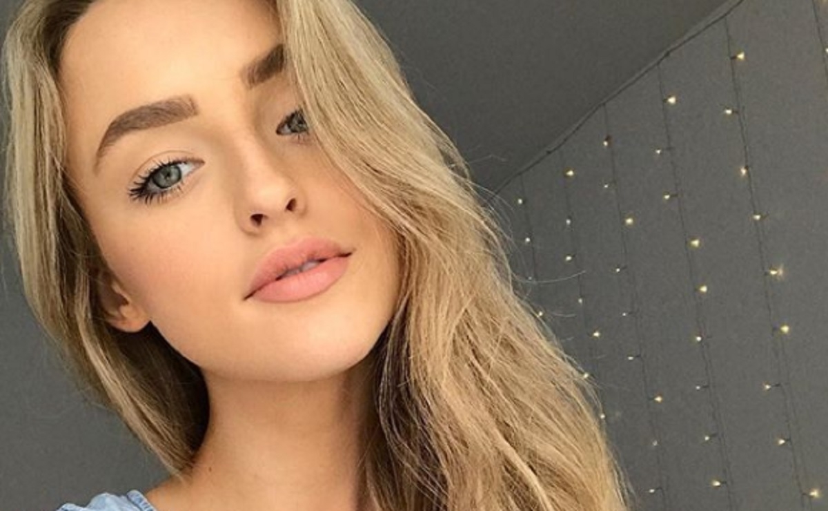 Touchante d�claration d'amour d'Alicia Moffet qui s'ouvre sur son nouvel amoureux...