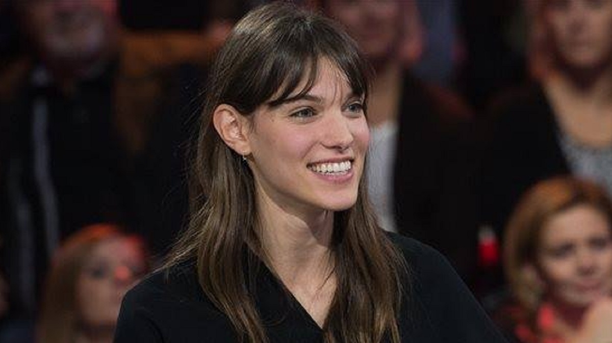 Charlotte Cardin reprend ce hit de La Chicane et la toile s'enflamme!