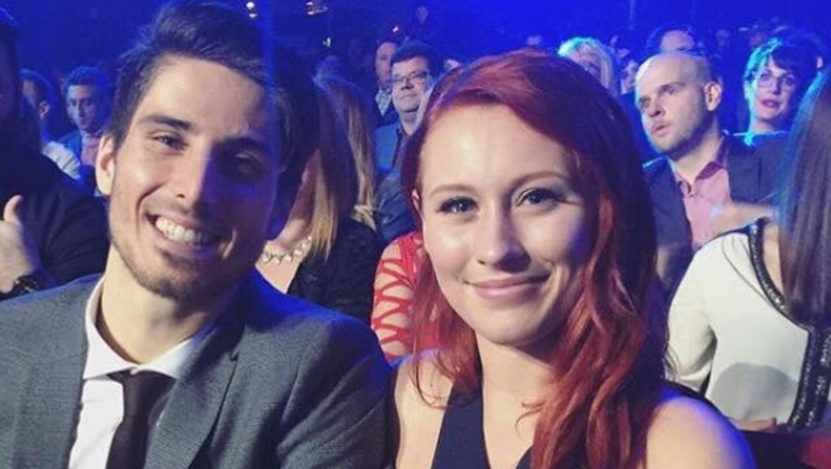 Kevin Bazinet est follement amoureux et �crit un touchant message � sa copine