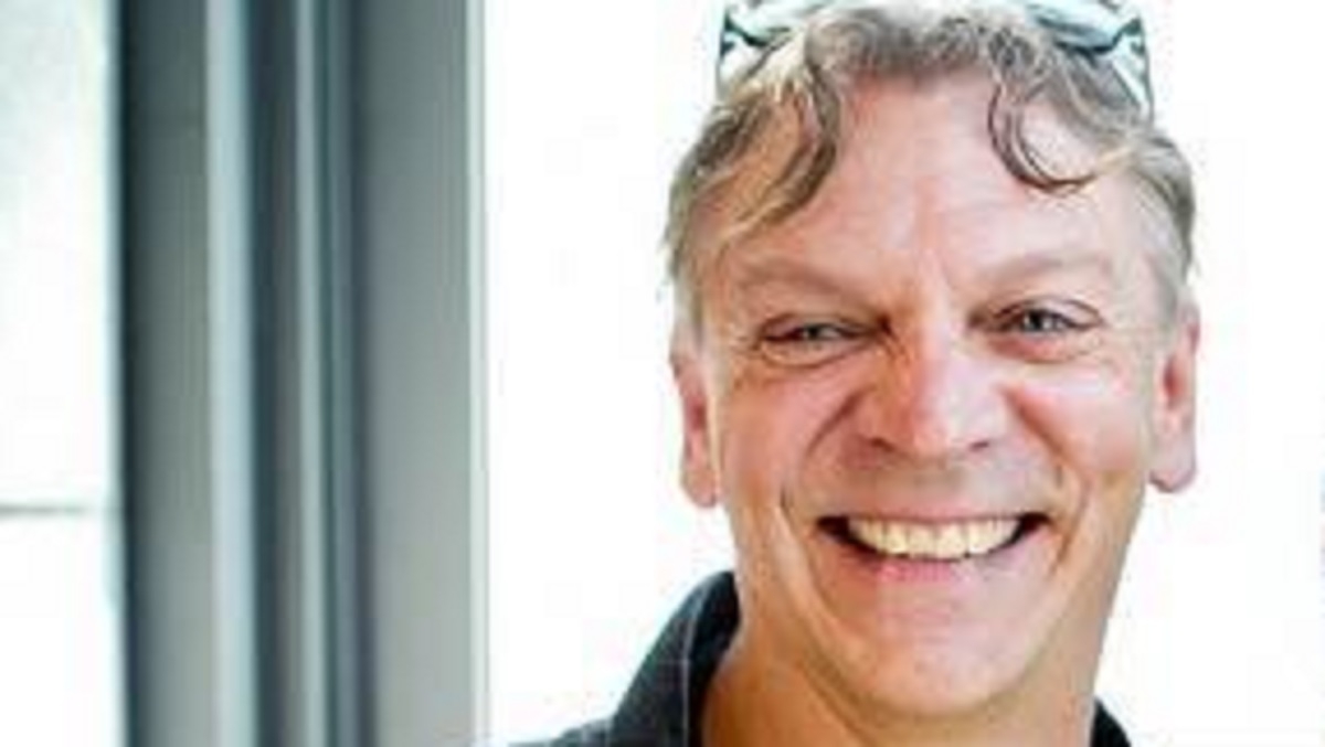 Marc Labr�che est hilarant dans sa derni�re imitation!