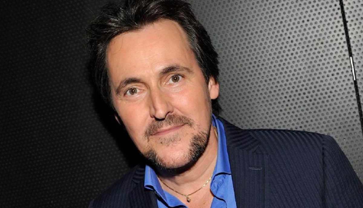 Guy A. Lepage et sa blonde annoncent une tr�s grande nouvelle !