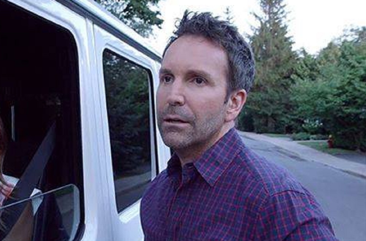 De nouveaux probl�mes majeurs s'annoncent pour �ric Salvail...