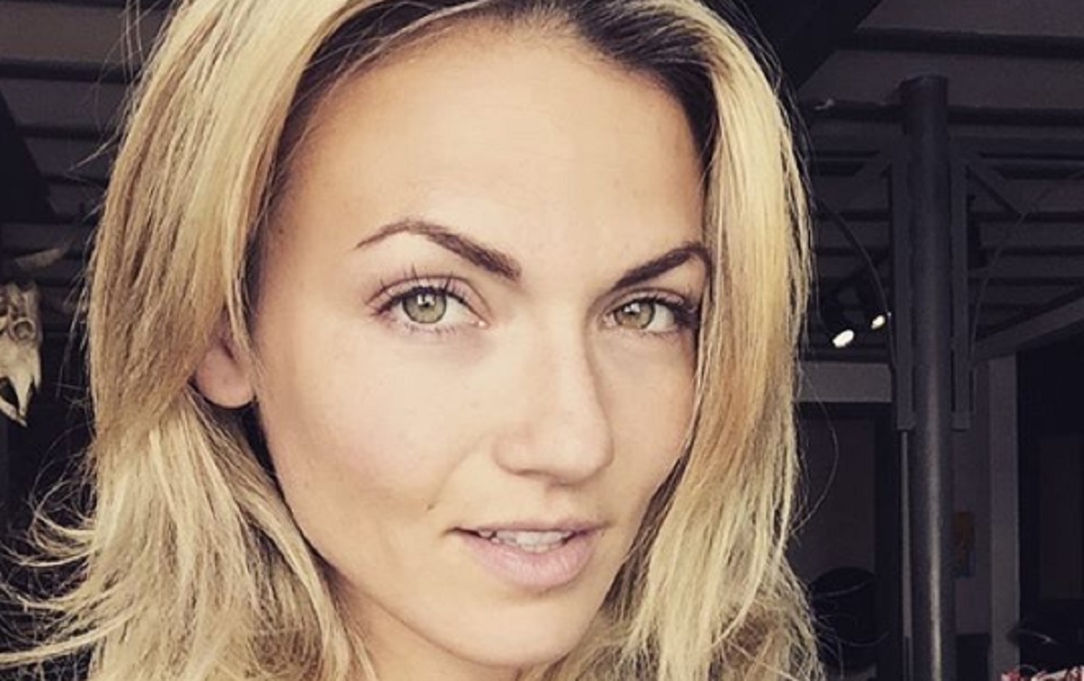 Isabelle Desjardins se rase la t�te et son look fait fureur sur le web