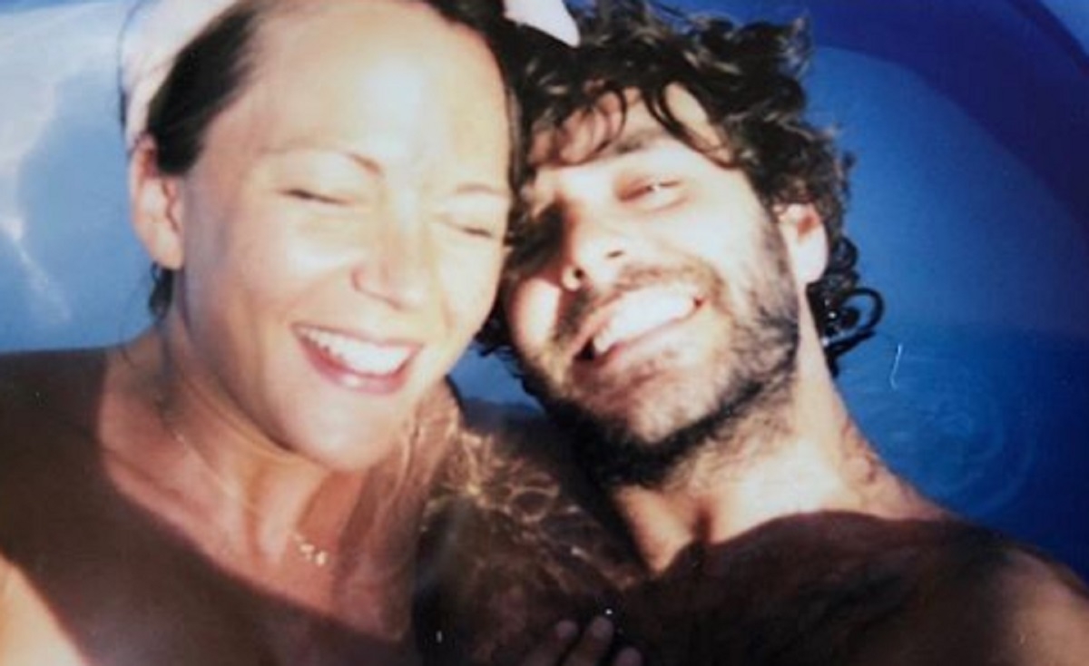 Vanessa Pilon et Alex Nevsky vivent une journ�e tr�s importante avec leur fille Claire