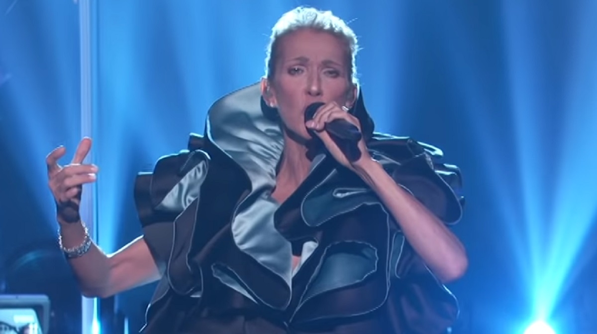C�line Dion fait une performance renversante en direct � la t�l�vision