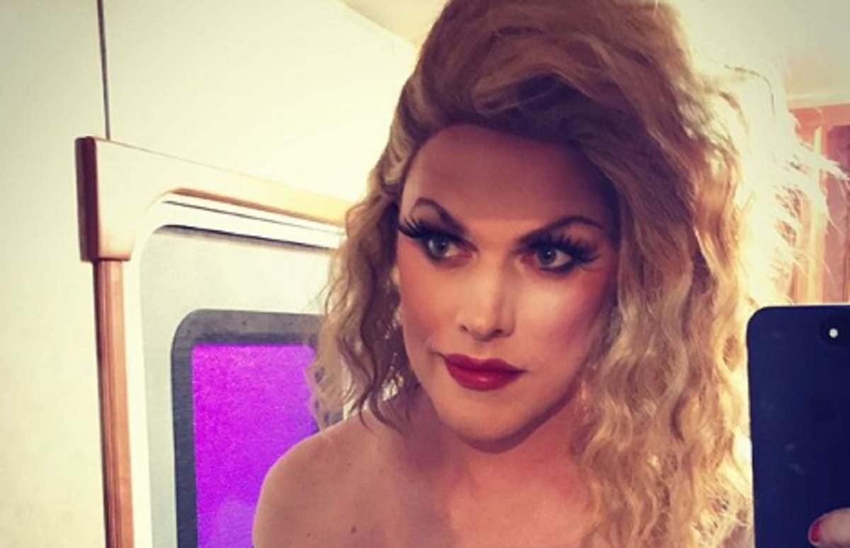 Jean-Fran�ois Breau fait preuve de courage et partage une photo de lui en Drag-queen 