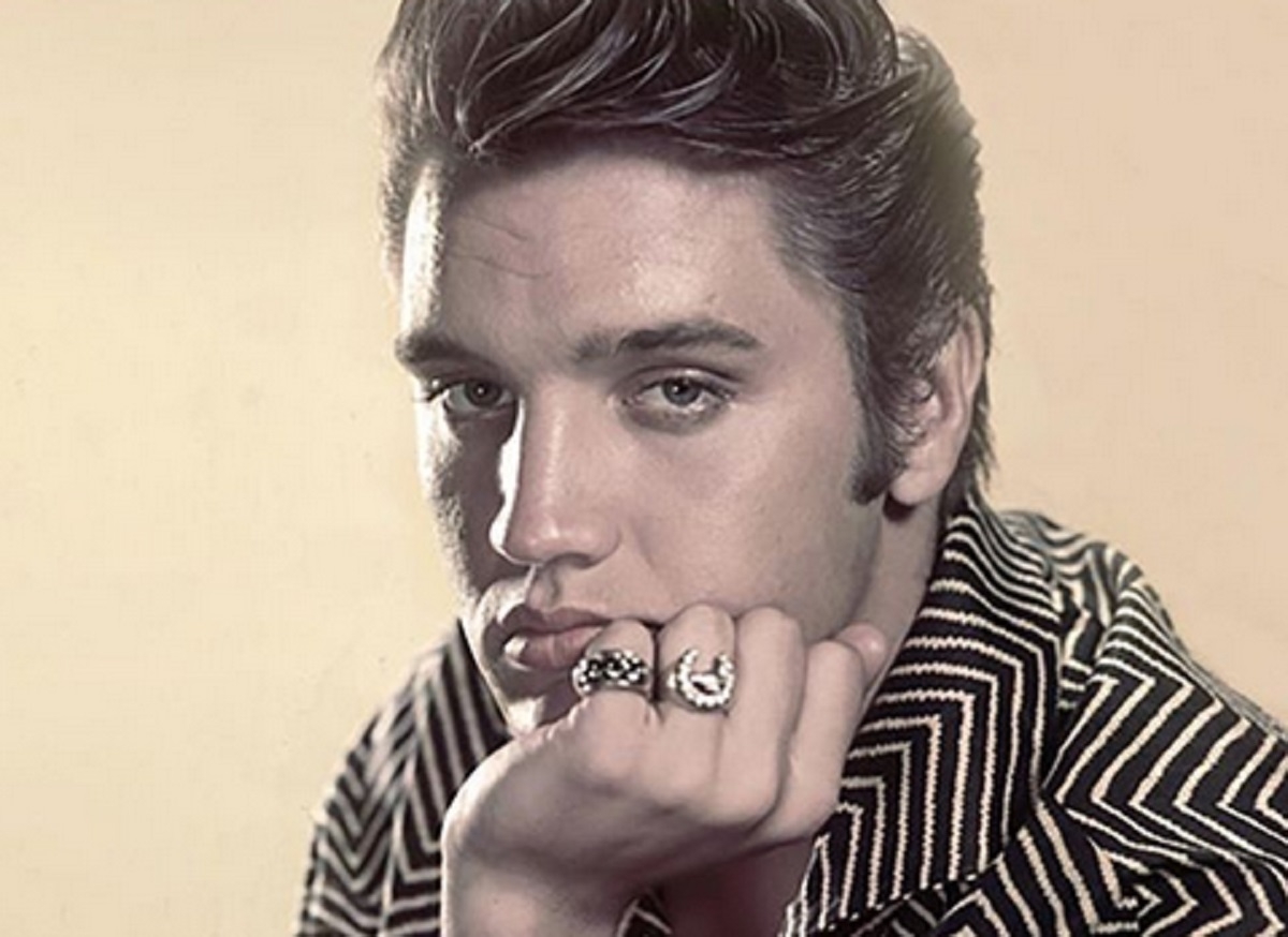 Le petit-fils d'Elvis Presley est le portrait crach� de son grand-p�re