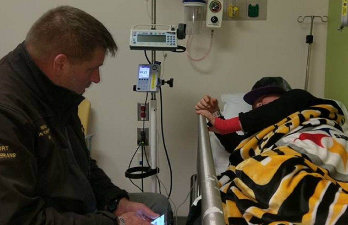 Le p�re de ce petit gar�on de 10 ans voit son fils mourir apr�s 8 mois de souffrance