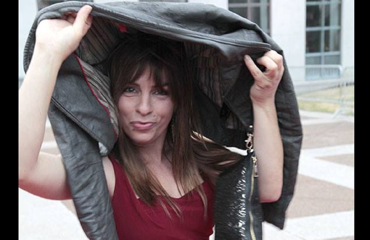 Furieuse, Anne Casabonne revient en force sur les r�seaux sociaux